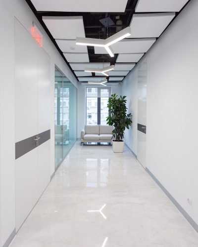 Photo by Petr Magera Nosotros - Clínica Dental en Barcelona